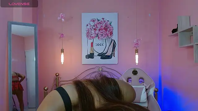 ingrid03 taffur online show from March 24, 2026, 7:19 pm