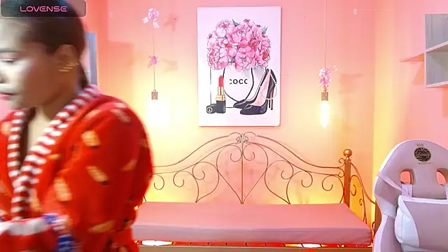 ingrid03 taffur online show from March 25, 2026, 7:09 pm