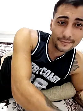 gooddboy01 online show from October 12, 2025, 7:57 pm