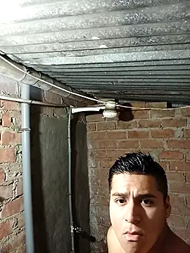 Alex321Flores online show from February 15, 2026, 11:34 pm