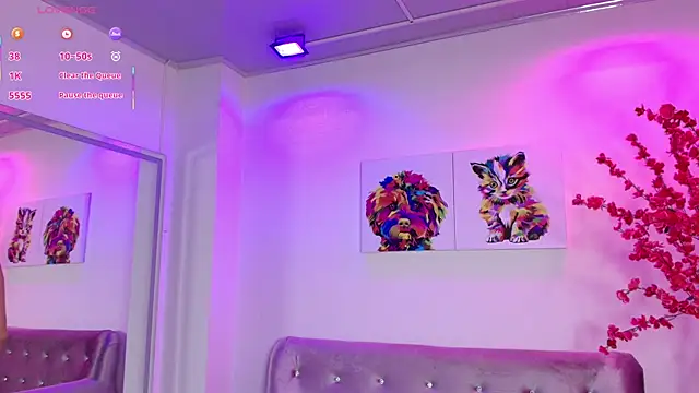 Summer miller online show from November 13, 2025, 11:42 am