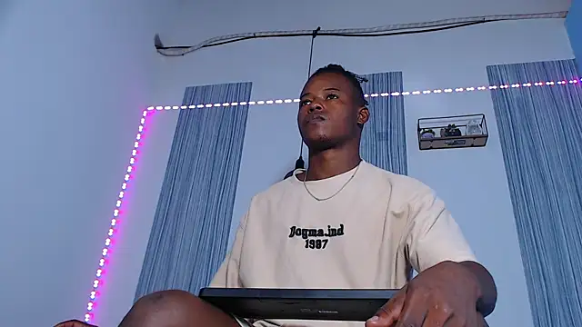 Dark stallionX online show from November 17, 2025, 7:19 pm