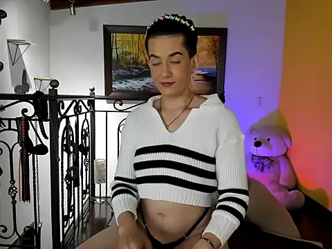 Zulyhenao online show from November 13, 2025, 12:20 am