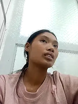 nanalinh online show from October 7, 2025, 10:45 am