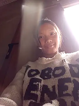 nanalinh online show from November 10, 2025, 2:54 am