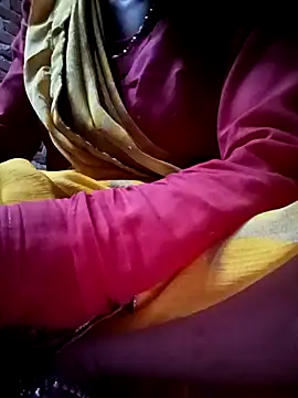 Mona7070 online show from October 6, 2025, 12:19 am