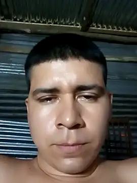 Snapshot of Travieso_loco9 chatting on June 2, 2026, 6:37 am Travieso loco9 online show from June 2, 2026, 6:37 am
