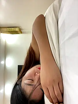 Noen 22 online show from October 8, 2025, 8:50 pm