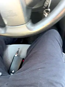 Snapshot of ayrtonmen chatting on November 14, 2025, 2:38 pm ayrtonmen online show from November 14, 2025, 2:38 pm