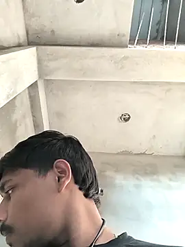 honestbbadboy online show from November 6, 2025, 2:01 am