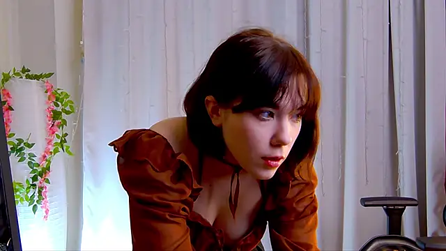 Kelly foox online show from October 26, 2025, 9:37 am