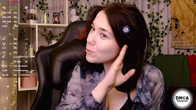 Kelly foox online show from February 19, 2026, 12:01 pm