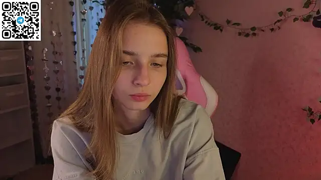 L1na Reeds online show from March 26, 2026, 1:22 am