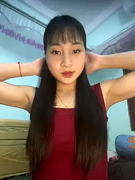 banlinh004 online show from November 9, 2025, 2:26 pm