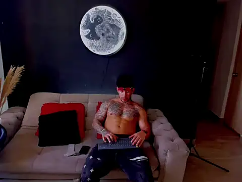 Dammianmiller online show from July 1, 2026, 2:29 pm