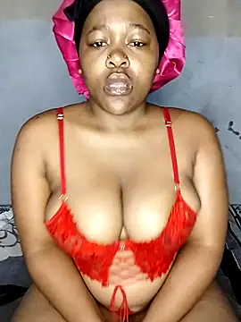 Snapshot of SweetJuicyPussy97 chatting on October 21, 2025, 8:15 am SweetJuicyPussy97 online show from October 21, 2025, 8:15 am