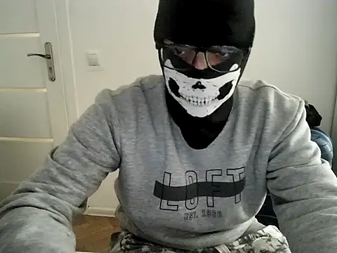 nofaceking20 online show from October 7, 2025, 9:28 am
