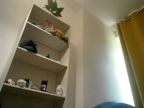 nofaceking20 online show from October 13, 2025, 1:44 pm