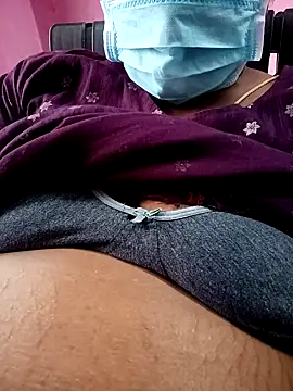 supcpl online show from October 19, 2025, 6:25 am