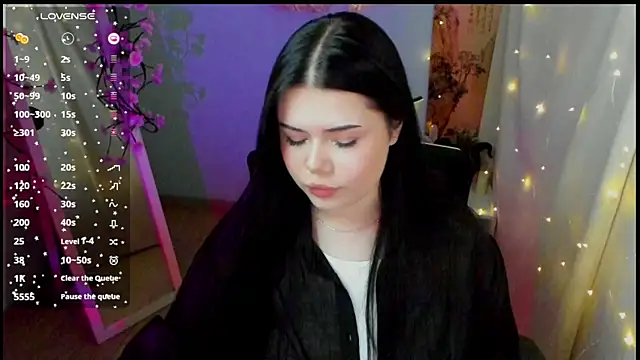 Snapshot of Mona_Esty chatting on May 5, 2026, 12:24 pm Mona Esty online show from May 5, 2026, 12:24 pm