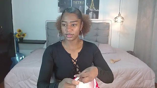 samara roxx online show from October 31, 2025, 2:56 am