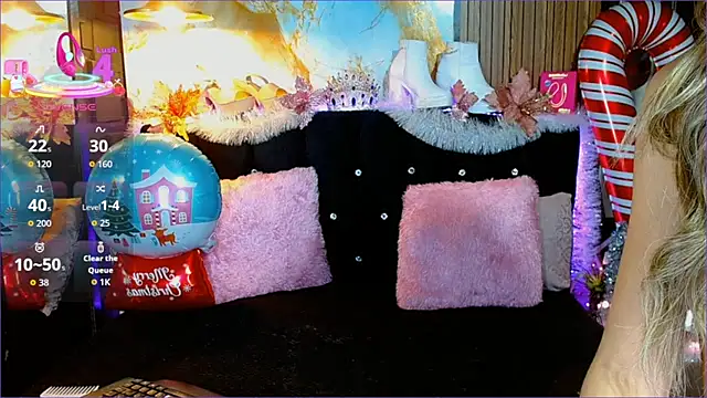 sthephylittle online show from December 17, 2025, 7:31 pm