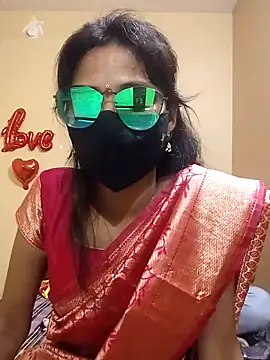 swethareddyy9119 online show from November 5, 2025, 6:08 pm