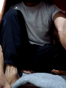 Aimoo97 online show from November 30, 2025, 11:14 am