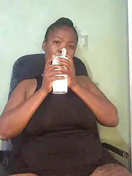 Snapshot of BarbioTheEmpressXxxxx chatting on April 29, 2026, 8:18 am BarbioTheEmpressXxxxx online show from April 29, 2026, 8:18 am