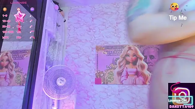 Antonellaa Fox  online show from April 6, 2026, 2:29 pm