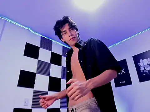 jeycobb online show from November 23, 2025, 1:44 pm