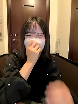 Aika JP online show from October 21, 2025, 9:32 am