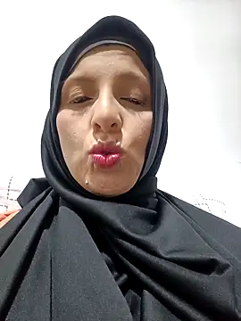 Aafsha  online show from November 30, 2025, 9:24 am