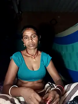 Snapshot of Rto_pooja chatting on October 6, 2025, 9:45 pm Rto pooja online show from October 6, 2025, 9:45 pm