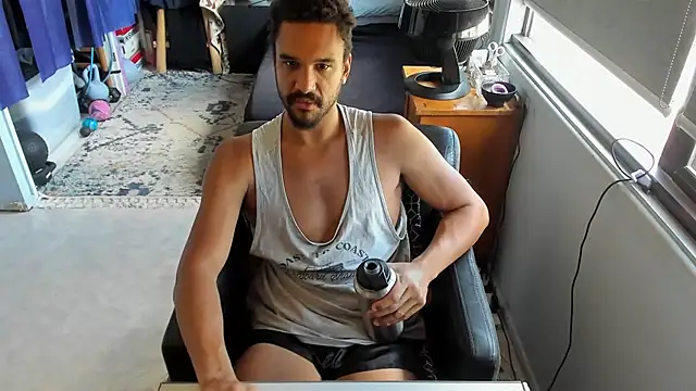 CassiusJohnson online show from October 23, 2025, 4:12 am