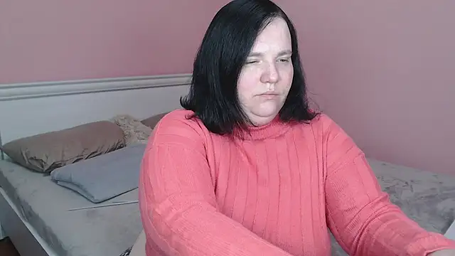  alexandra ray  online show from November 14, 2025, 7:51 am