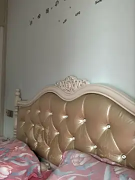 Mile-m online show from March 20, 2026, 8:41 am