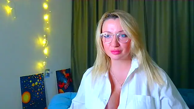 Mila5361 online show from October 21, 2025, 12:50 pm