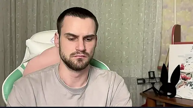 Iveraan online show from November 8, 2025, 9:13 pm