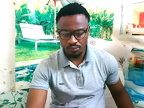 Snapshot of EbonyTiger69 chatting on October 21, 2025, 5:57 pm EbonyTiger69 online show from October 21, 2025, 5:57 pm