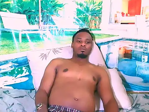 Snapshot of EbonyTiger69 chatting on November 5, 2025, 5:24 pm EbonyTiger69 online show from November 5, 2025, 5:24 pm