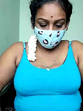 Snapshot of tamil_Monisha chatting on October 15, 2025, 5:40 am tamil Monisha online show from October 15, 2025, 5:40 am