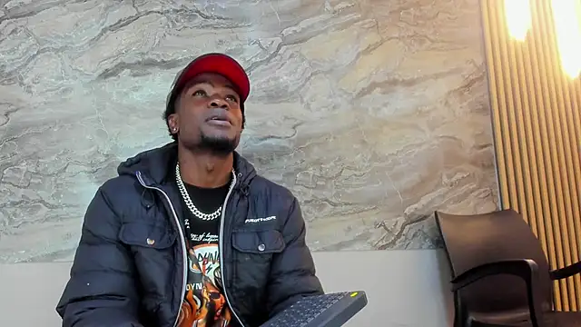 COMPTON 01 online show from November 7, 2025, 4:01 am