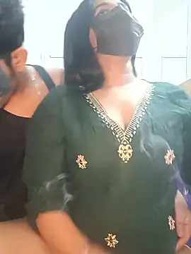 Dark Chocoxxx online show from January 9, 2026, 1:58 pm