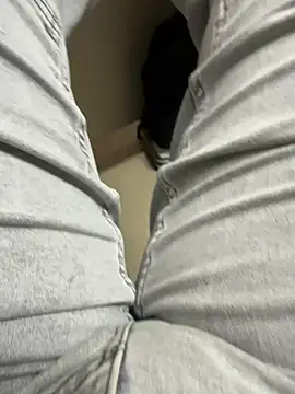 kartik 12098 online show from October 5, 2025, 2:37 pm