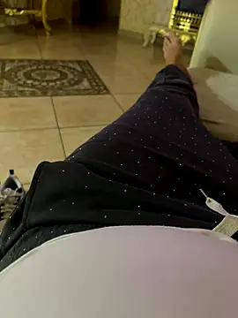 Bionda19 online show from October 20, 2025, 9:04 pm