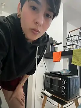 DaisyEmily online show from November 20, 2025, 10:09 pm