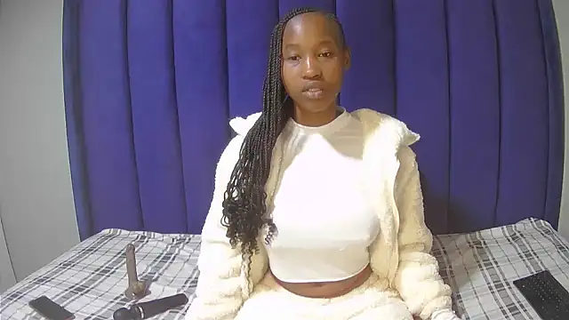 Pretty-C online show from August 4, 2026, 5:32 am
