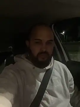 Snapshot of mayday2025m chatting on October 8, 2025, 1:25 am mayday2025m online show from October 8, 2025, 1:25 am