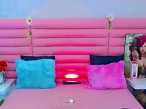 Snapshot of miss_dania75 chatting on November 12, 2025, 4:18 pm miss dania75 online show from November 12, 2025, 4:18 pm